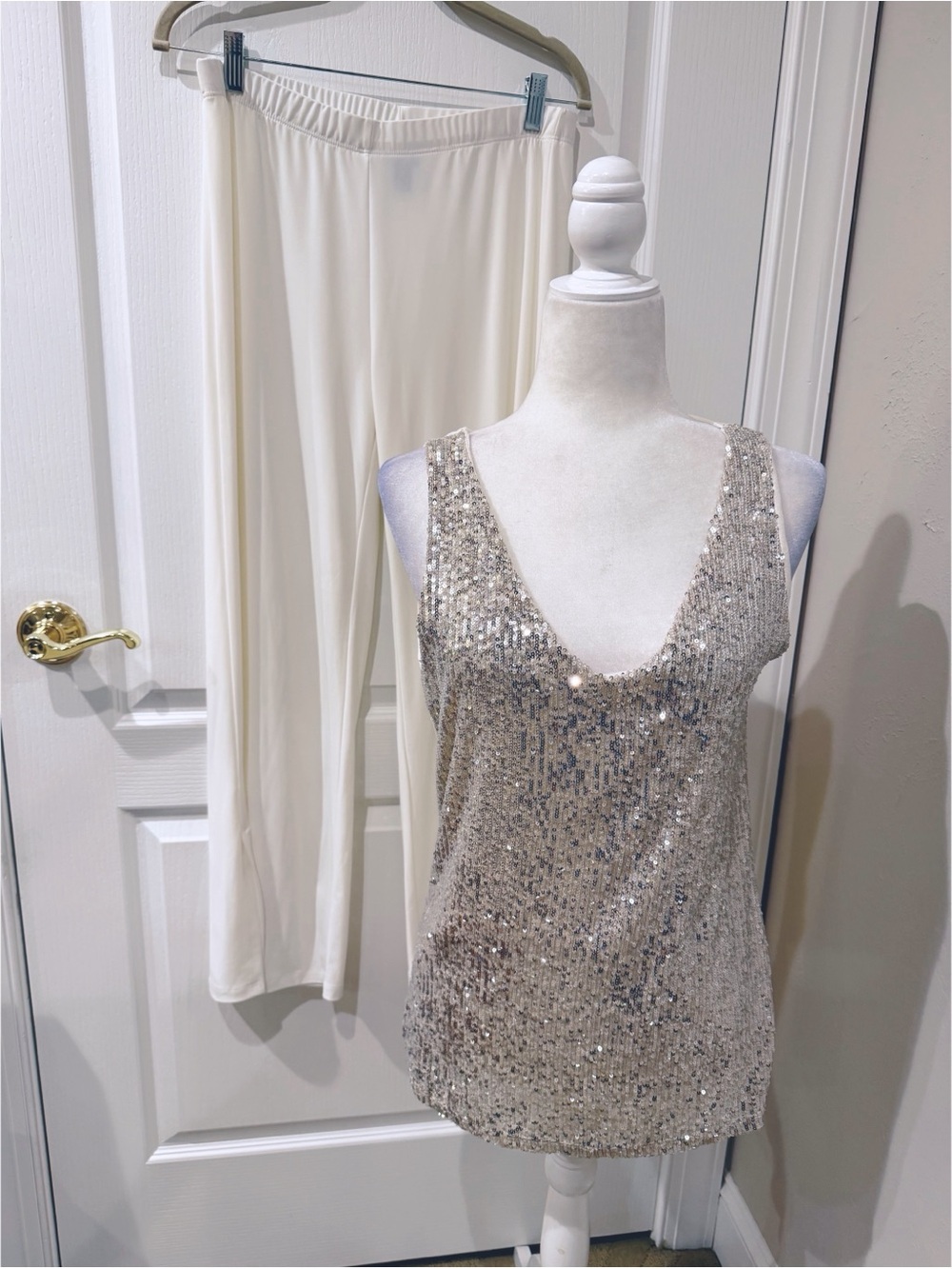 NWOT Clara Sun Woo Sequin Tank Top in Shimmering Silver & Matching Pants